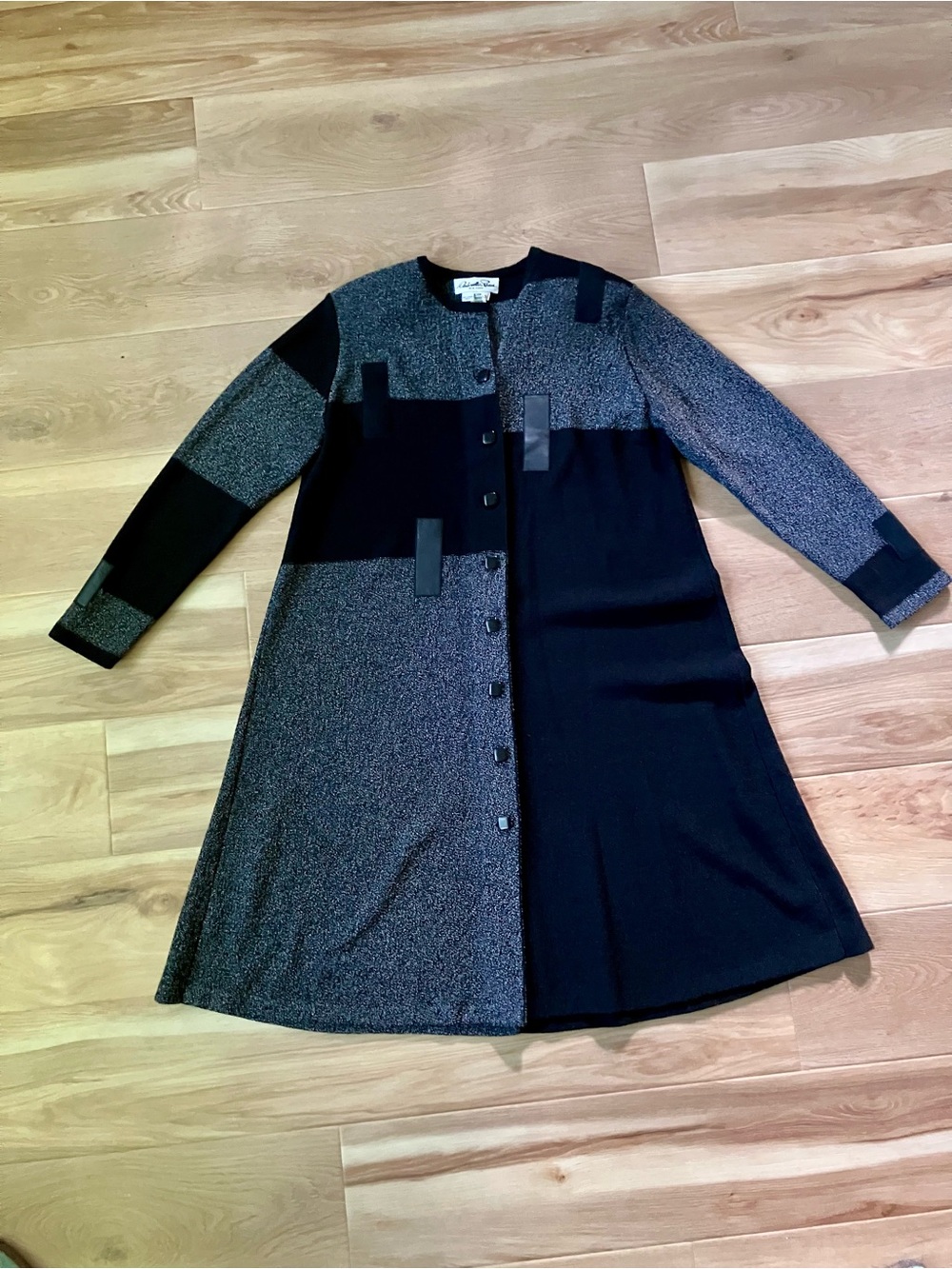 Vintage 80s Two-Tone Black and Gray Long Sleeve Button-Front Dress
